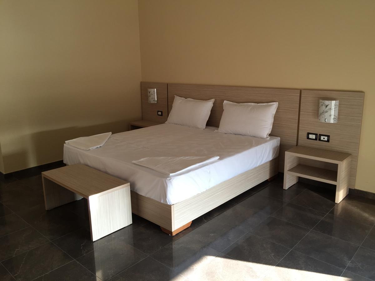 דורס Herges Hotel מראה חיצוני תמונה